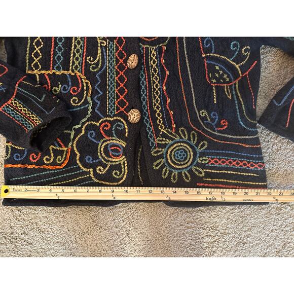 VTG Chico’s Abstract Folk Embroidered Boho Sweater Size M Wearable Art Festival - Picture 4 of 5